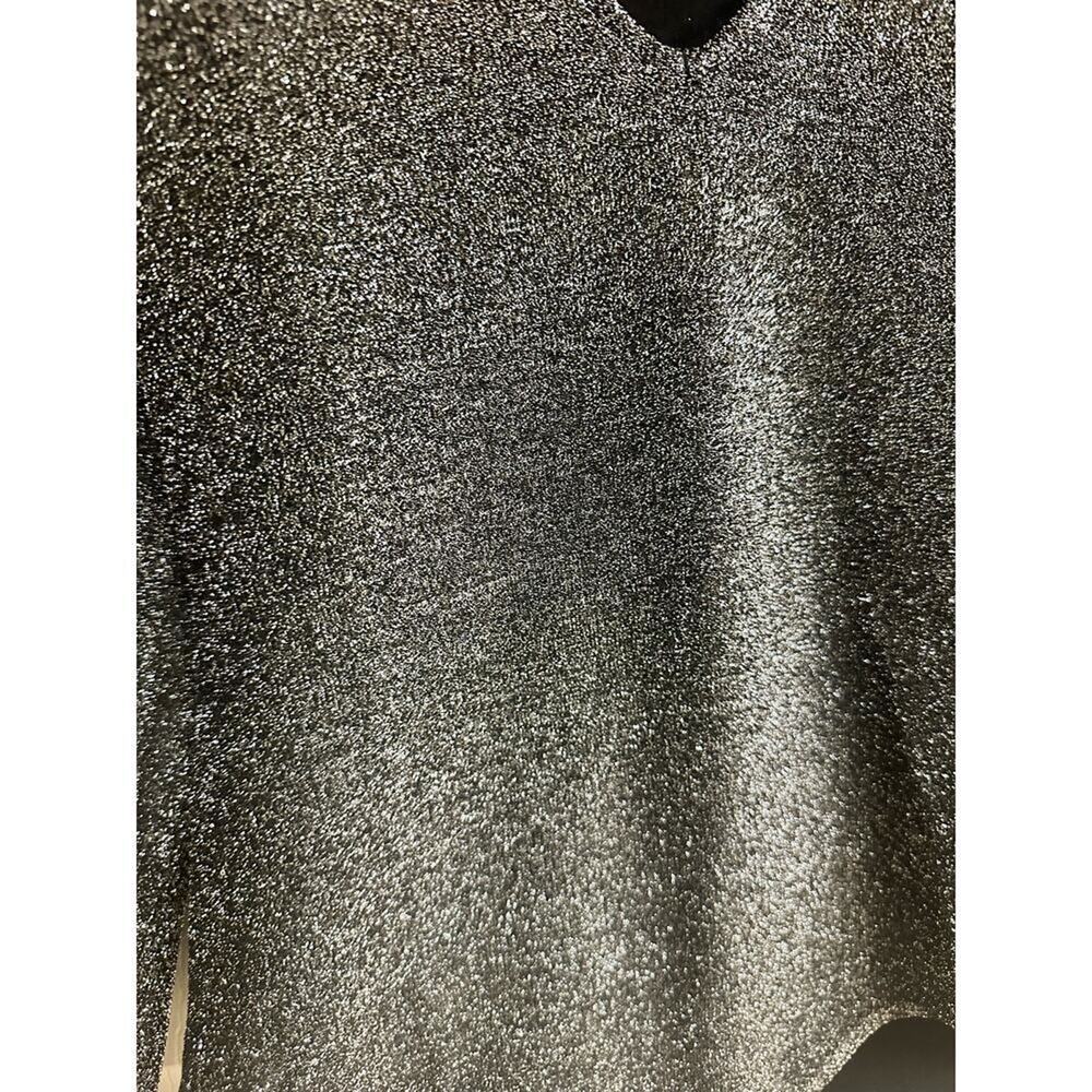 Leith Silver Metallic V-Neck Long Sleeve Bodysuit Size M Sparkle Party Top - Picture 7 of 7